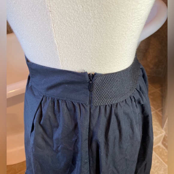 NWT Miin cinched skirt with side zipper size 2 - Picture 3 of 7